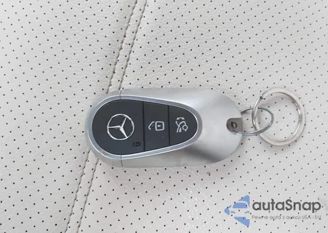 2024 Mercedes-Benz Glc 300 Suv z USA, uszkodzony, nr VIN W1NKM4GB4RF200104